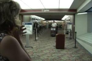 Marine Proposes to Girlfriend in Airport